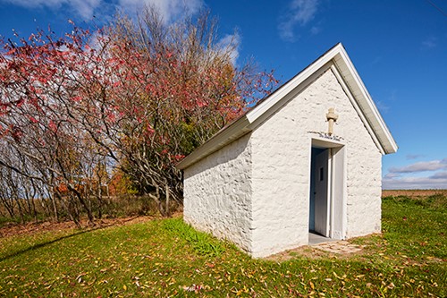 The exterior of Destree Chapel.