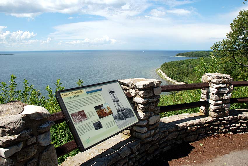 An epic lake view with shoreline at Sven's Bluff.