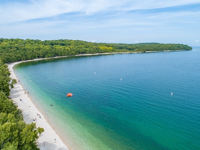 The water and lakefront at Washington Island.