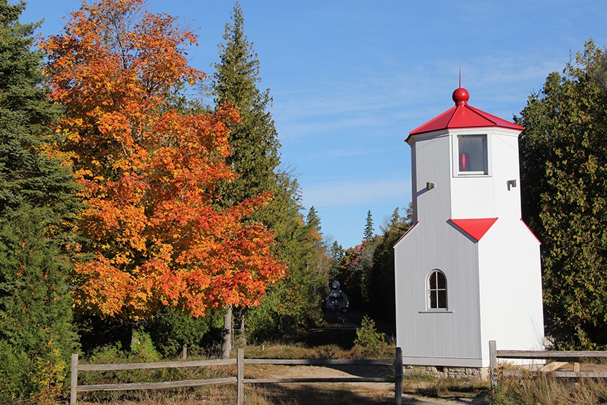 The Lower Range Light